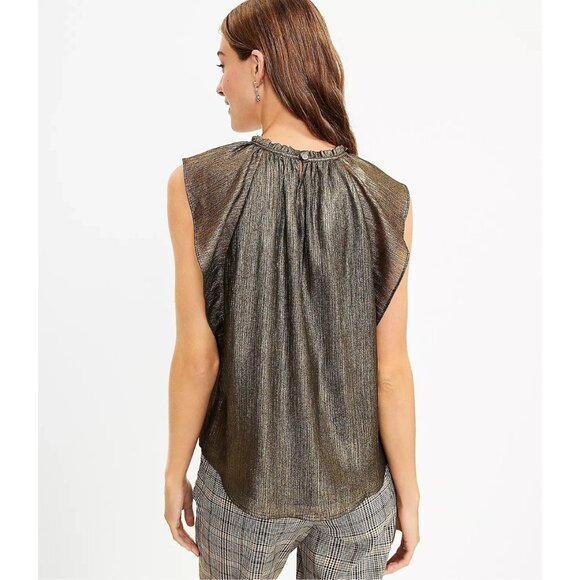 NWOT Ann Taylor LOFT Shimmer Flutter Sleeve Shell Top S - Picture 2 of 5